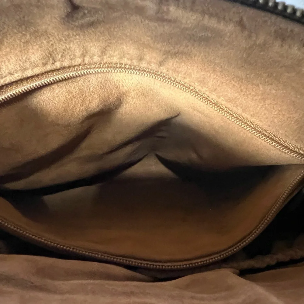 Patricia Nash Brown Crossbody Bag with Vintage Leather Finish - Picture 11 of 14